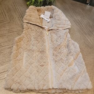 Tan Fur Vest Size XS Carmen NWT FITS A SMALL TOO